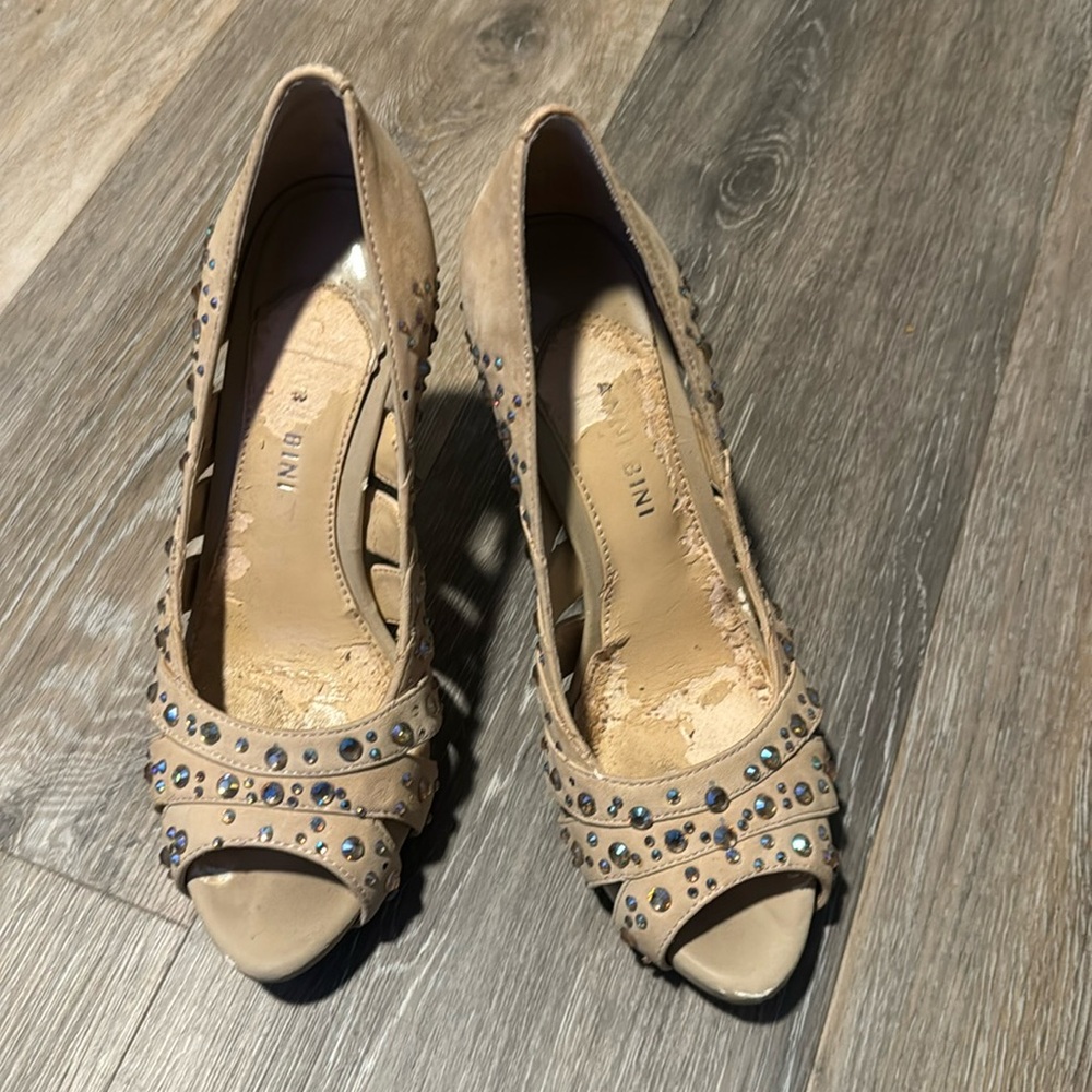 Heels - size 6